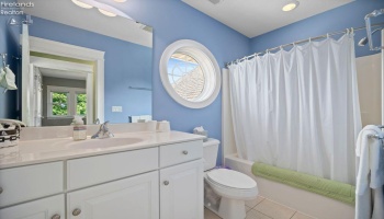 1304 Overlook Drive, Port Clinton, 43452, 5 Bedrooms Bedrooms, ,7 BathroomsBathrooms,Residential,For Sale,Overlook,20263132