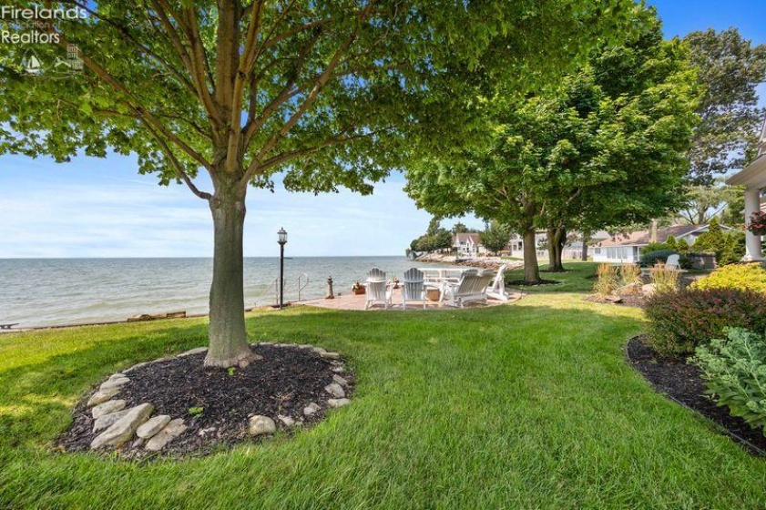 1304 Overlook Drive, Port Clinton, 43452, 5 Bedrooms Bedrooms, ,7 BathroomsBathrooms,Residential,For Sale,Overlook,20263132