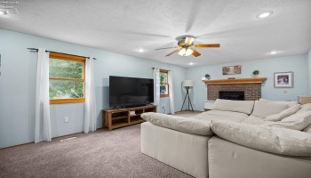 876 Moss Canyon Drive, Amherst, 44001, 4 Bedrooms Bedrooms, ,2 BathroomsBathrooms,Residential,For Sale,Moss Canyon,20263239