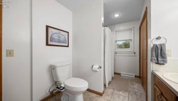 876 Moss Canyon Drive, Amherst, 44001, 4 Bedrooms Bedrooms, ,2 BathroomsBathrooms,Residential,For Sale,Moss Canyon,20263239