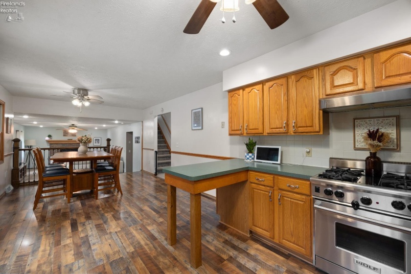 876 Moss Canyon Drive, Amherst, 44001, 4 Bedrooms Bedrooms, ,2 BathroomsBathrooms,Residential,For Sale,Moss Canyon,20263239