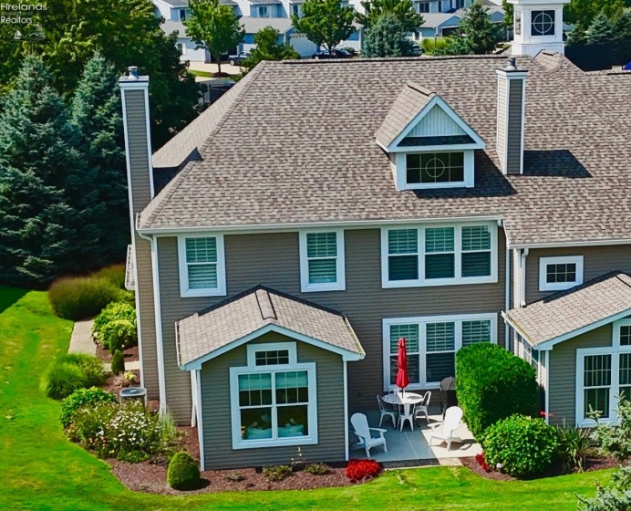 4445 Harbors Edge, Port Clinton, 43452, 3 Bedrooms Bedrooms, ,4 BathroomsBathrooms,Residential,For Sale,Harbors Edge,20263227