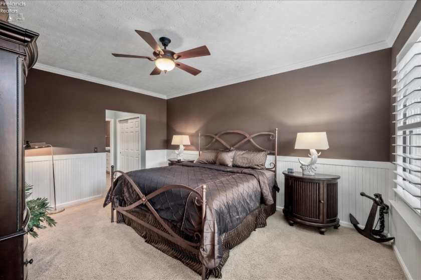 4445 Harbors Edge, Port Clinton, 43452, 3 Bedrooms Bedrooms, ,4 BathroomsBathrooms,Residential,For Sale,Harbors Edge,20263227