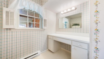 4253 Harbor Road, Port Clinton, 43452, 3 Bedroom Bedrooms, ,2 BathroomBathrooms,Residential,For Sale,Harbor,20263261