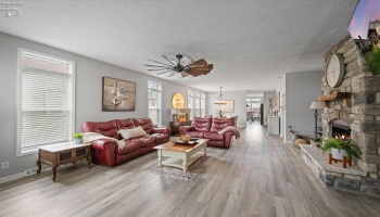 4804 Johnson Avenue, Port Clinton, 43452, 3 Bedrooms Bedrooms, ,2 BathroomsBathrooms,Residential,For Sale,Johnson,20263289