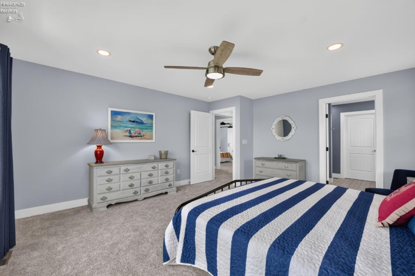 5415 Walls Channel Drive, Port Clinton, 43452, 5 Bedrooms Bedrooms, ,6 BathroomsBathrooms,Residential,For Sale,Walls Channel,20263292