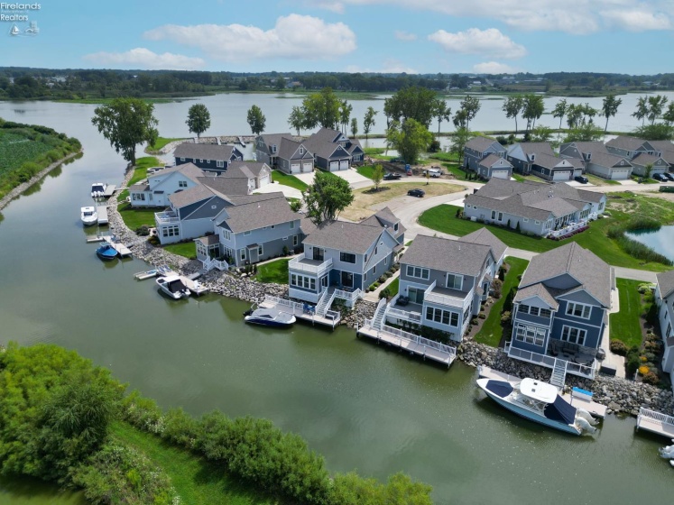 5415 Walls Channel Drive, Port Clinton, 43452, 5 Bedrooms Bedrooms, ,6 BathroomsBathrooms,Residential,For Sale,Walls Channel,20263292