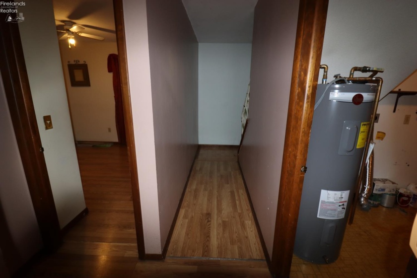 115 Meadowfield Ct, Elyria, 44035, 4 Bedrooms Bedrooms, ,2 BathroomsBathrooms,Residential,For Sale,Meadowfield Ct,20263235