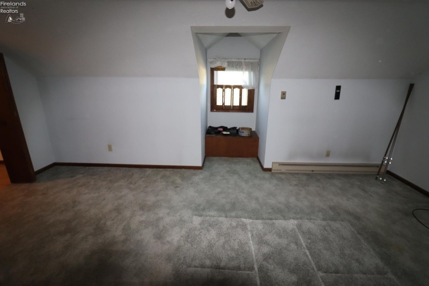 115 Meadowfield Ct, Elyria, 44035, 4 Bedrooms Bedrooms, ,2 BathroomsBathrooms,Residential,For Sale,Meadowfield Ct,20263235