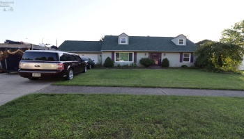 115 Meadowfield Ct, Elyria, 44035, 4 Bedrooms Bedrooms, ,2 BathroomsBathrooms,Residential,For Sale,Meadowfield Ct,20263235