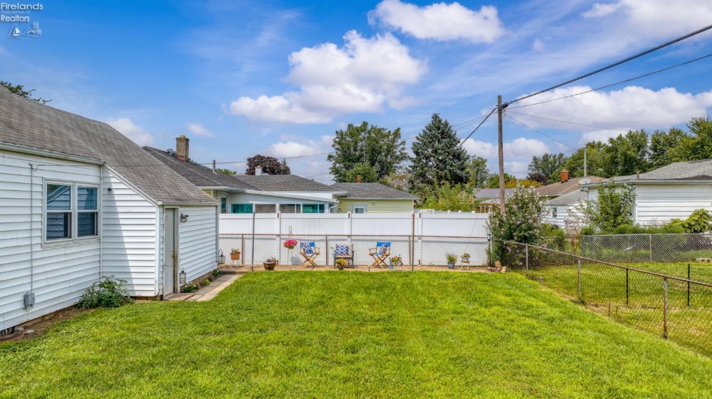2220 Stahlwood Drive, Sandusky, 44870, 4 Bedrooms Bedrooms, ,1 BathroomBathrooms,Residential,For Sale,Stahlwood,20263290