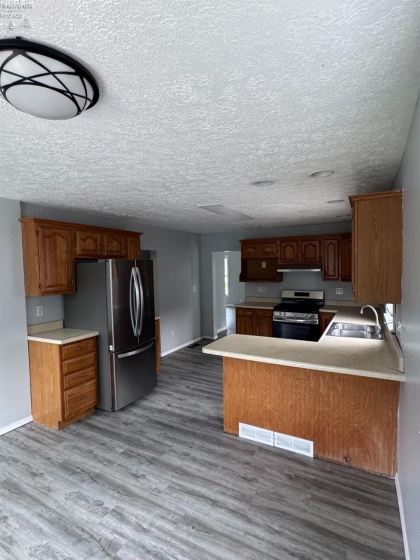 615 Spangler Street, Willard, 44890, 3 Bedrooms Bedrooms, ,2 BathroomsBathrooms,Residential,For Sale,Spangler,20263255