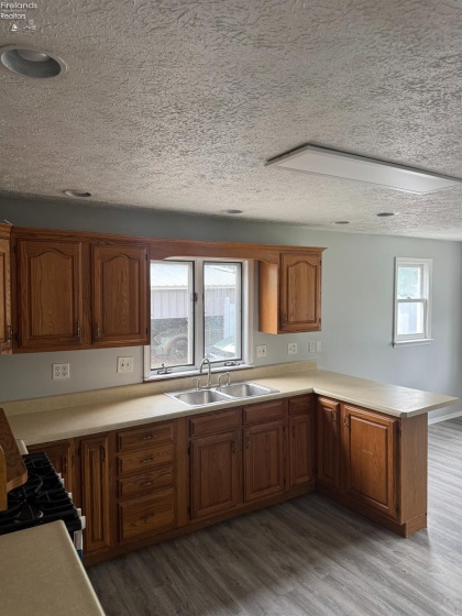 615 Spangler Street, Willard, 44890, 3 Bedrooms Bedrooms, ,2 BathroomsBathrooms,Residential,For Sale,Spangler,20263255
