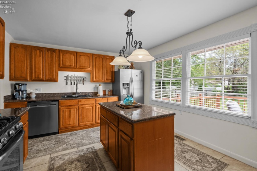 2121 Fallen Timber Drive, Sandusky, 44870, 3 Bedrooms Bedrooms, ,1 BathroomBathrooms,Residential,For Sale,Fallen Timber,20263281