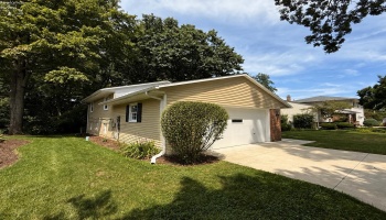 714 Strowbridge Drive, Huron, 44839, 3 Bedrooms Bedrooms, ,2 BathroomsBathrooms,Residential,For Sale,Strowbridge,20263296 714 Strowbridge Drive, Huron, 44839, 3 Bedrooms Bedrooms, ,2 BathroomsBathrooms,Residential,For Sale,Strowbridge,20263296