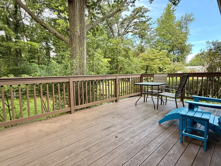 714 Strowbridge Drive, Huron, 44839, 3 Bedrooms Bedrooms, ,2 BathroomsBathrooms,Residential,For Sale,Strowbridge,20263296