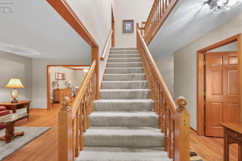 5123 Summer Dr, Sylvania, 43560, 4 Bedrooms Bedrooms, ,3 BathroomsBathrooms,Residential,For Sale,Summer Dr,20263209