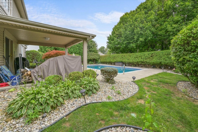 5123 Summer Dr, Sylvania, 43560, 4 Bedrooms Bedrooms, ,3 BathroomsBathrooms,Residential,For Sale,Summer Dr,20263209