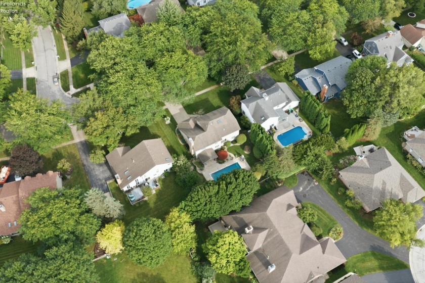 5123 Summer Dr, Sylvania, 43560, 4 Bedrooms Bedrooms, ,3 BathroomsBathrooms,Residential,For Sale,Summer Dr,20263209