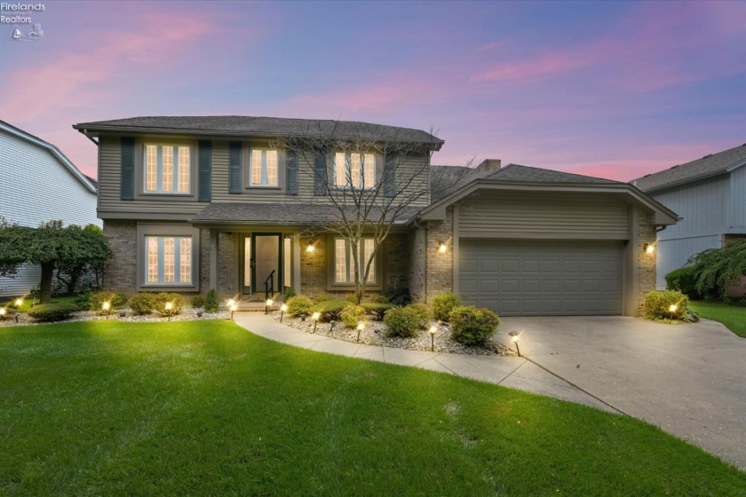 5123 Summer Dr, Sylvania, 43560, 4 Bedrooms Bedrooms, ,3 BathroomsBathrooms,Residential,For Sale,Summer Dr,20263209