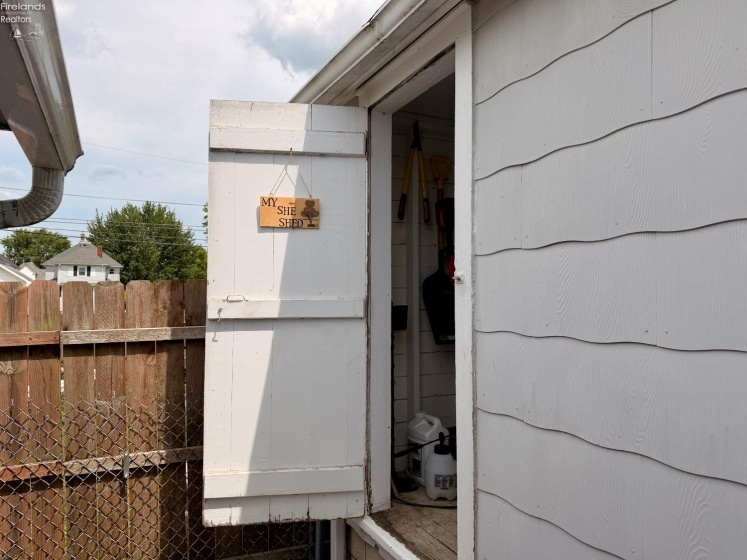 400 Jackson Street, Fremont, 43420, 3 Bedrooms Bedrooms, ,1 BathroomBathrooms,Residential,For Sale,Jackson,20263263