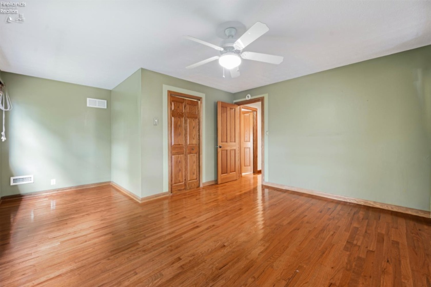 48 Concord Avenue, Put-In-Bay, 43456, 3 Bedroom Bedrooms, ,2 BathroomBathrooms,Residential,For Sale,Concord,20263262