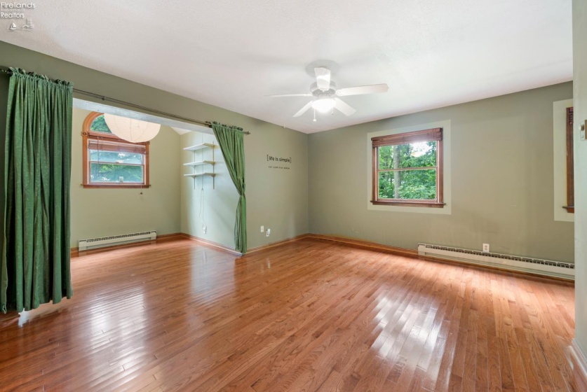 48 Concord Avenue, Put-In-Bay, 43456, 3 Bedroom Bedrooms, ,2 BathroomBathrooms,Residential,For Sale,Concord,20263262