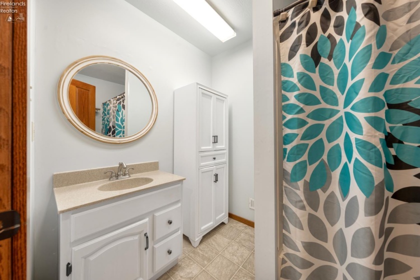 48 Concord Avenue, Put-In-Bay, 43456, 3 Bedroom Bedrooms, ,2 BathroomBathrooms,Residential,For Sale,Concord,20263262