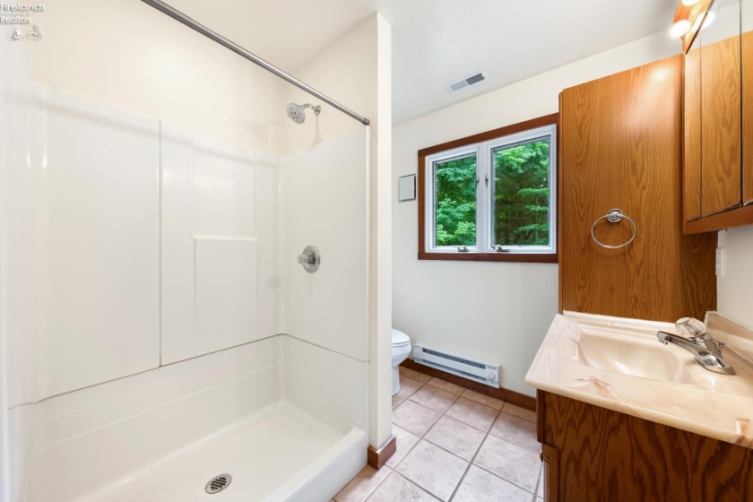 48 Concord Avenue, Put-In-Bay, 43456, 3 Bedroom Bedrooms, ,2 BathroomBathrooms,Residential,For Sale,Concord,20263262