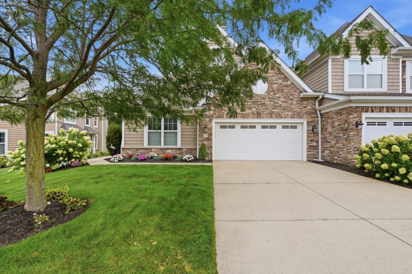 4775 Tradewinds Drive, Port Clinton, 43452, 3 Bedrooms Bedrooms, ,3 BathroomsBathrooms,Residential,For Sale,Tradewinds,20263272