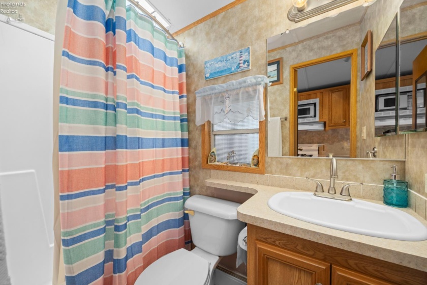 1920 Bayshore Road, Marblehead, 43440, 1 Bedroom Bedrooms, ,1 BathroomBathrooms,Residential,For Sale,Bayshore,20263297