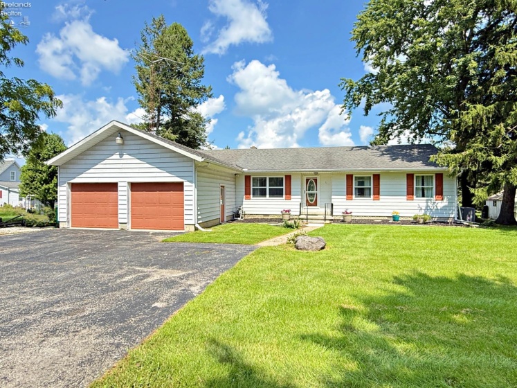 5681 Tiffin Street, Bascom, 44809, 3 Bedrooms Bedrooms, ,2 BathroomsBathrooms,Residential,For Sale,Tiffin,20263301