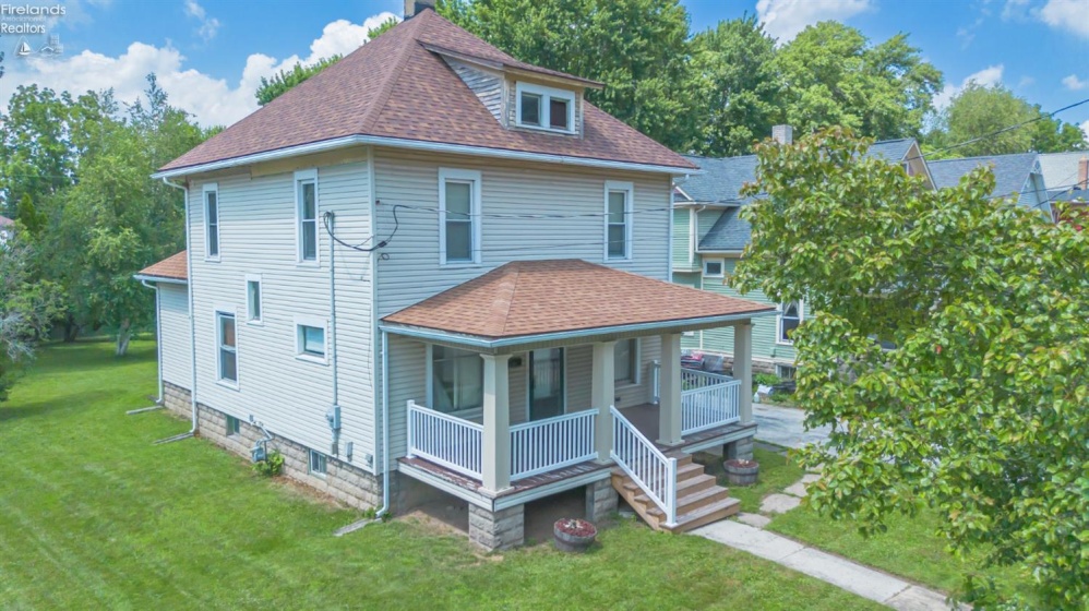 317 Buckeye Street, Clyde, 43410, 3 Bedrooms Bedrooms, ,2 BathroomsBathrooms,Residential,For Sale,Buckeye,20263303