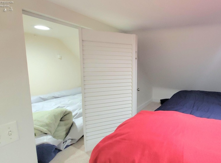4390 Marin Woods, Port Clinton, 43452, 2 Bedrooms Bedrooms, ,4 BathroomsBathrooms,Residential,For Sale,Marin Woods,20263305