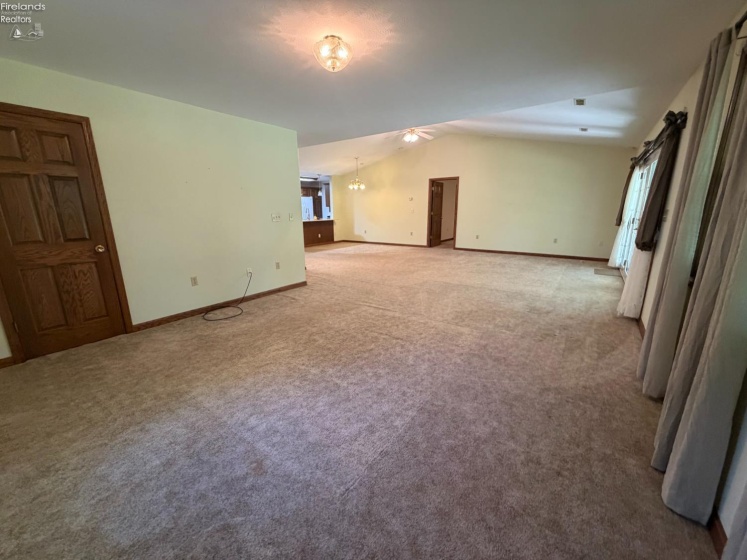 19 Ridgewood Drive, Norwalk, 44857, 2 Bedrooms Bedrooms, ,2 BathroomsBathrooms,Residential,For Sale,Ridgewood,20263311