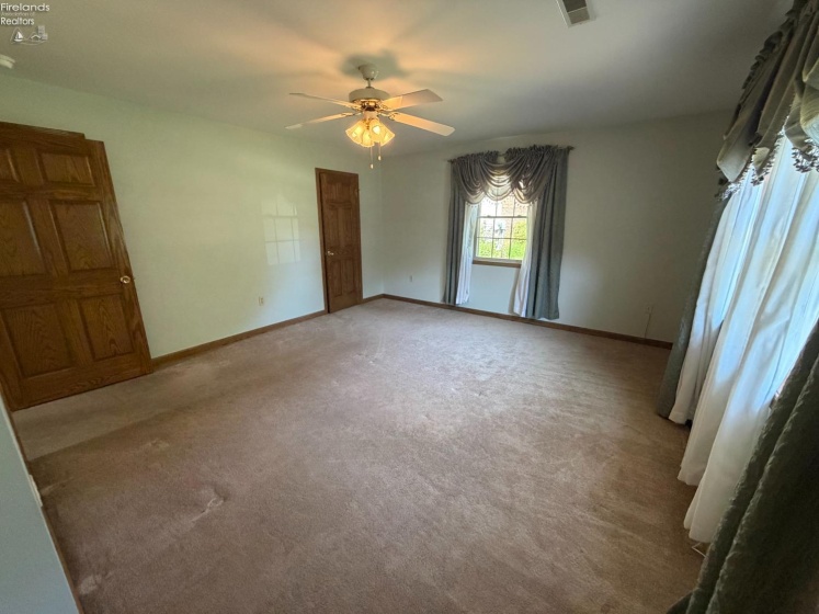 19 Ridgewood Drive, Norwalk, 44857, 2 Bedrooms Bedrooms, ,2 BathroomsBathrooms,Residential,For Sale,Ridgewood,20263311