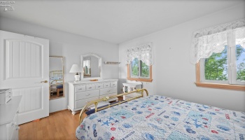 216 Lakeshore Drive, Port Clinton, 43452, 1 Bedroom Bedrooms, ,1 BathroomBathrooms,Residential,For Sale,Lakeshore,20263286