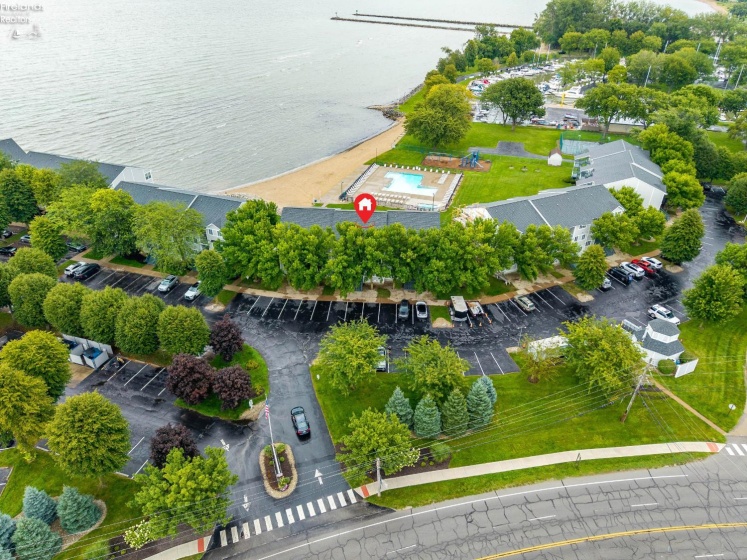 216 Lakeshore Drive, Port Clinton, 43452, 1 Bedroom Bedrooms, ,1 BathroomBathrooms,Residential,For Sale,Lakeshore,20263286