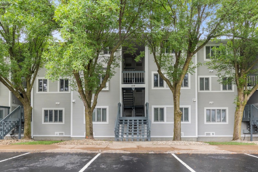 216 Lakeshore Drive, Port Clinton, 43452, 1 Bedroom Bedrooms, ,1 BathroomBathrooms,Residential,For Sale,Lakeshore,20263286