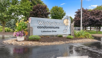 216 Lakeshore Drive, Port Clinton, 43452, 1 Bedroom Bedrooms, ,1 BathroomBathrooms,Residential,For Sale,Lakeshore,20263286