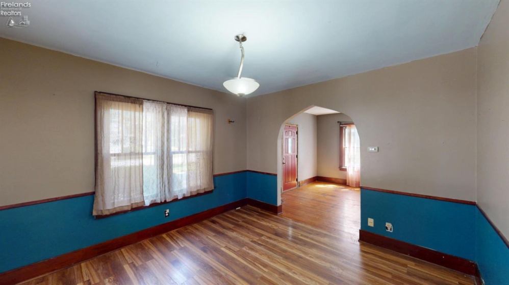 400 Collinwood Boulevard, Fremont, 43420, 3 Bedrooms Bedrooms, ,1 BathroomBathrooms,Residential,For Sale,Collinwood,20263304