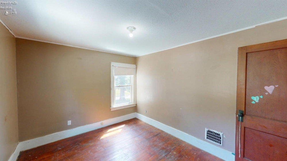 400 Collinwood Boulevard, Fremont, 43420, 3 Bedrooms Bedrooms, ,1 BathroomBathrooms,Residential,For Sale,Collinwood,20263304