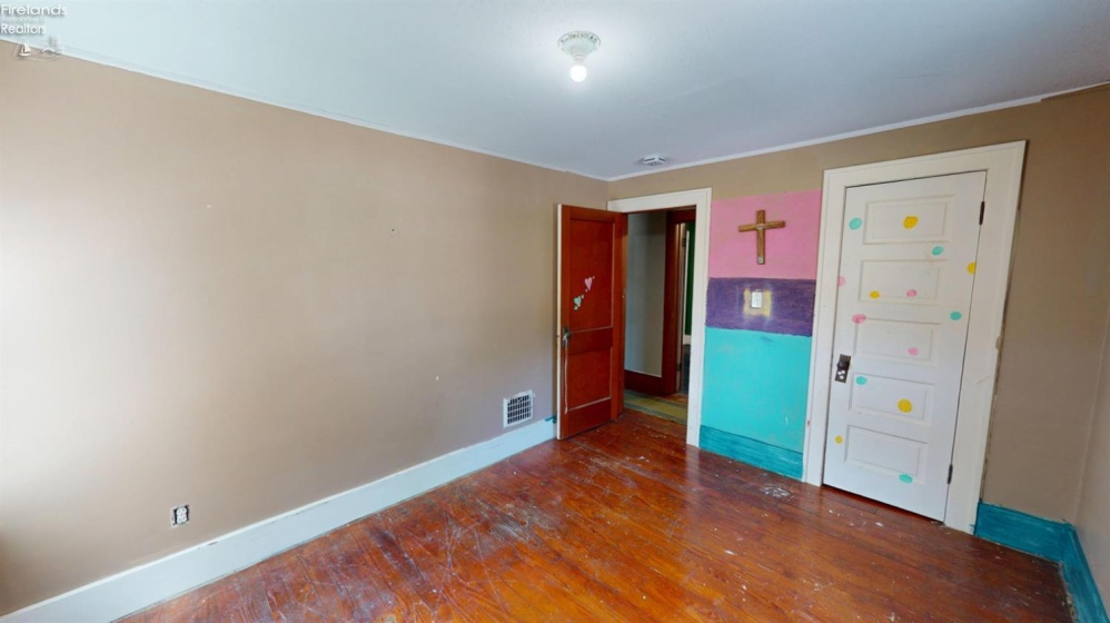 400 Collinwood Boulevard, Fremont, 43420, 3 Bedrooms Bedrooms, ,1 BathroomBathrooms,Residential,For Sale,Collinwood,20263304