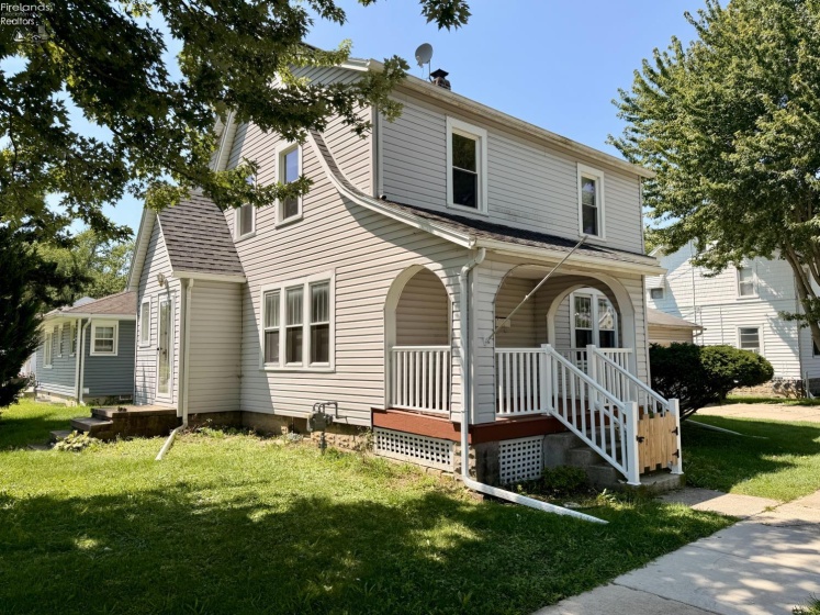 400 Collinwood Boulevard, Fremont, 43420, 3 Bedrooms Bedrooms, ,1 BathroomBathrooms,Residential,For Sale,Collinwood,20263304