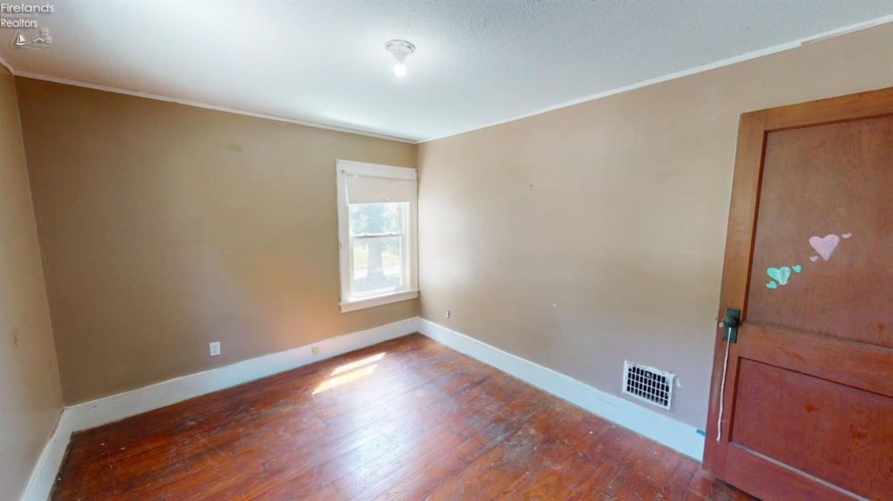 400 Collinwood Boulevard, Fremont, 43420, 3 Bedrooms Bedrooms, ,1 BathroomBathrooms,Residential,For Sale,Collinwood,20263304