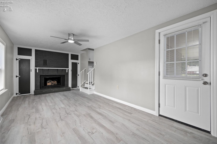 6485 Russia Rd., South Amherst, 44001, 3 Bedrooms Bedrooms, ,1 BathroomBathrooms,Residential,For Sale,Russia Rd.,20263274