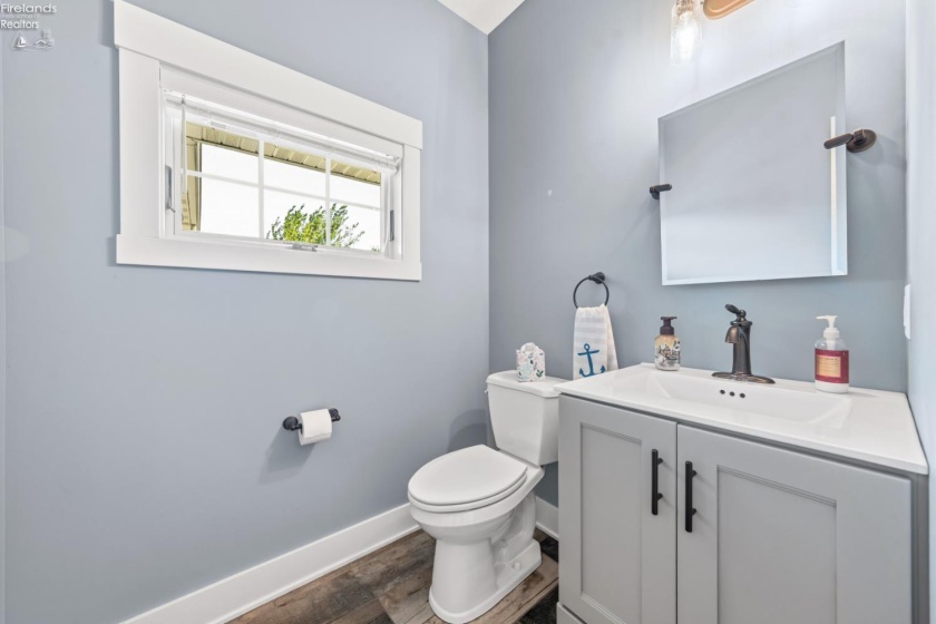 5131 Blue Teal Drive, Port Clinton, 43452, 4 Bedroom Bedrooms, ,3 BathroomBathrooms,Residential,For Sale,Blue Teal,20263294