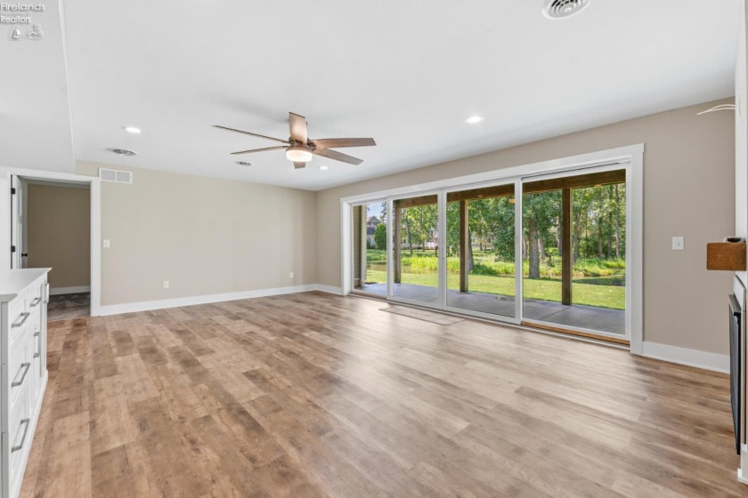 5131 Blue Teal Drive, Port Clinton, 43452, 4 Bedroom Bedrooms, ,3 BathroomBathrooms,Residential,For Sale,Blue Teal,20263294