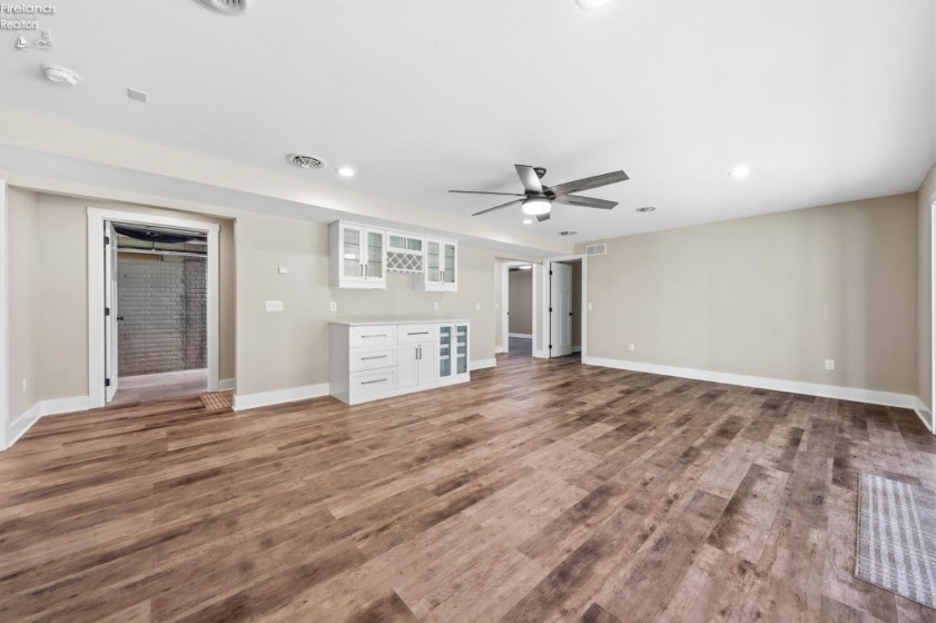 5131 Blue Teal Drive, Port Clinton, 43452, 4 Bedroom Bedrooms, ,3 BathroomBathrooms,Residential,For Sale,Blue Teal,20263294