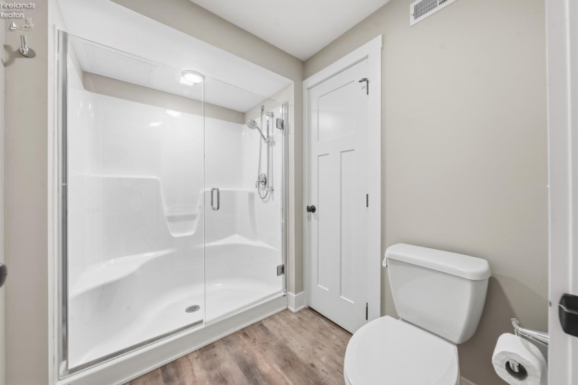5131 Blue Teal Drive, Port Clinton, 43452, 4 Bedroom Bedrooms, ,3 BathroomBathrooms,Residential,For Sale,Blue Teal,20263294